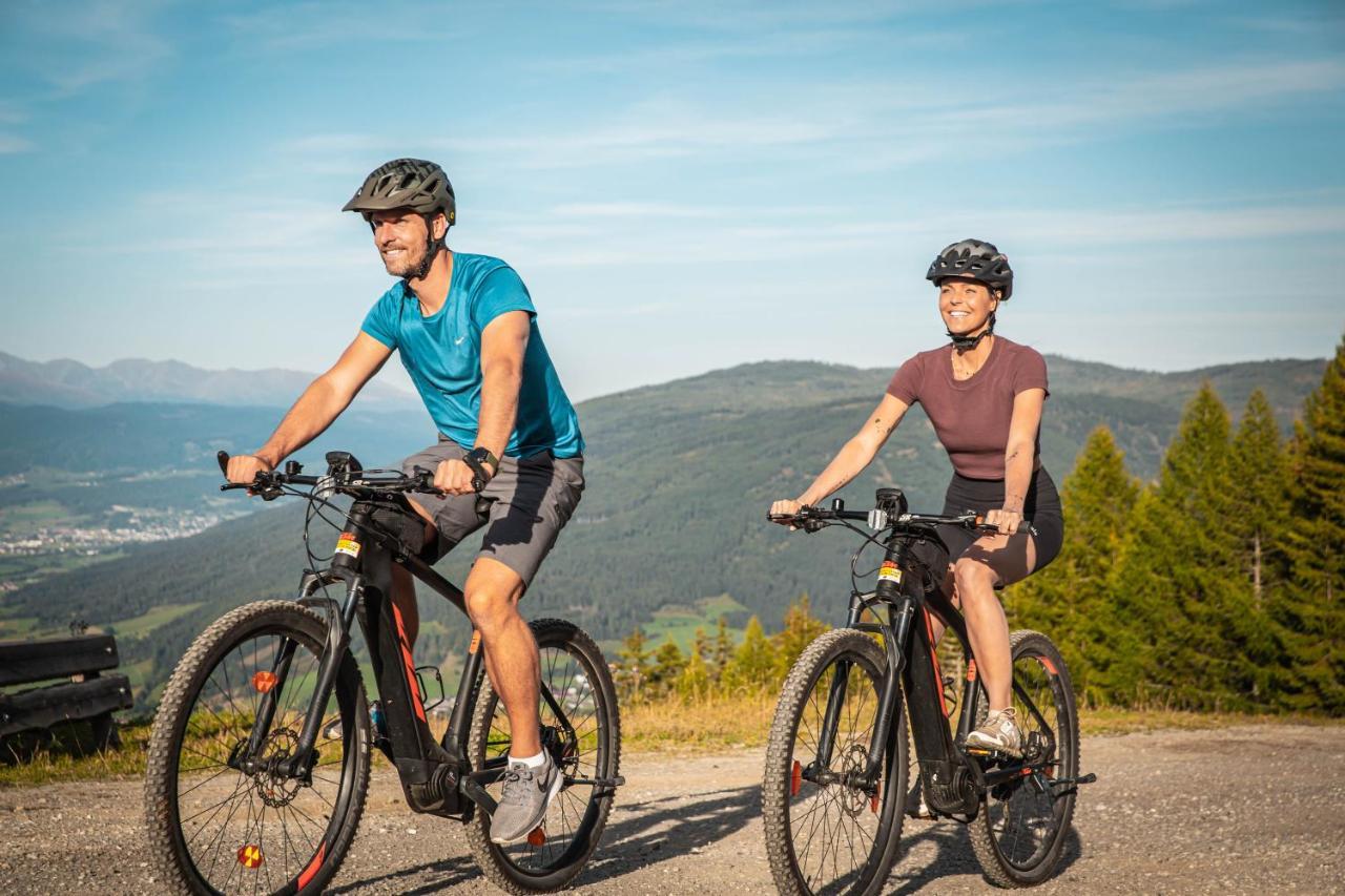 Grizzly Sport & Motorrad Resort Санкт Маргаретен им Лунгау Екстериор снимка