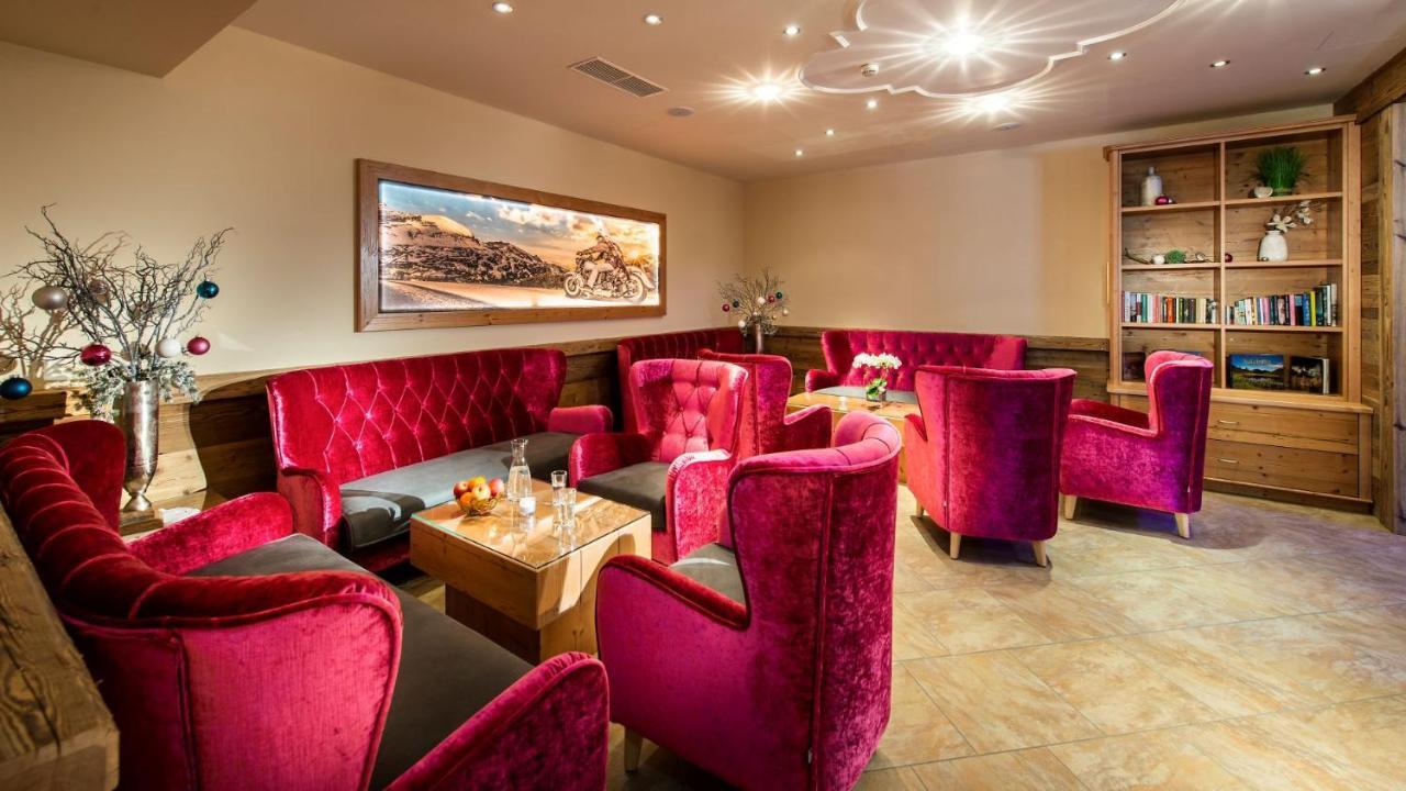Grizzly Sport & Motorrad Resort Санкт Маргаретен им Лунгау Екстериор снимка